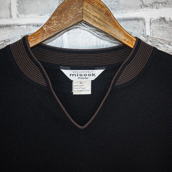 Exclusively MISOOK Women's 2 PC top and Pant set in Black size Large - Picture 2 of 7